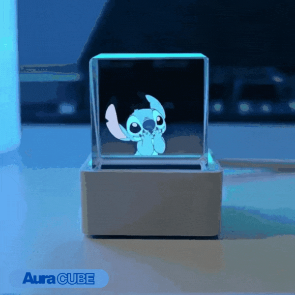 AuraCube cubo holográfico personalizado con GIFs